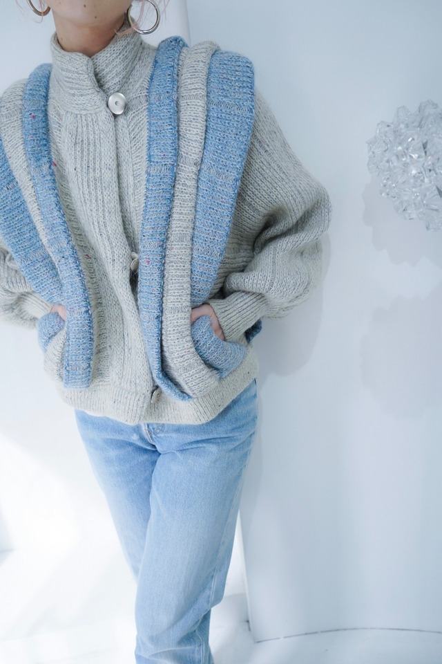 frill knit blouson