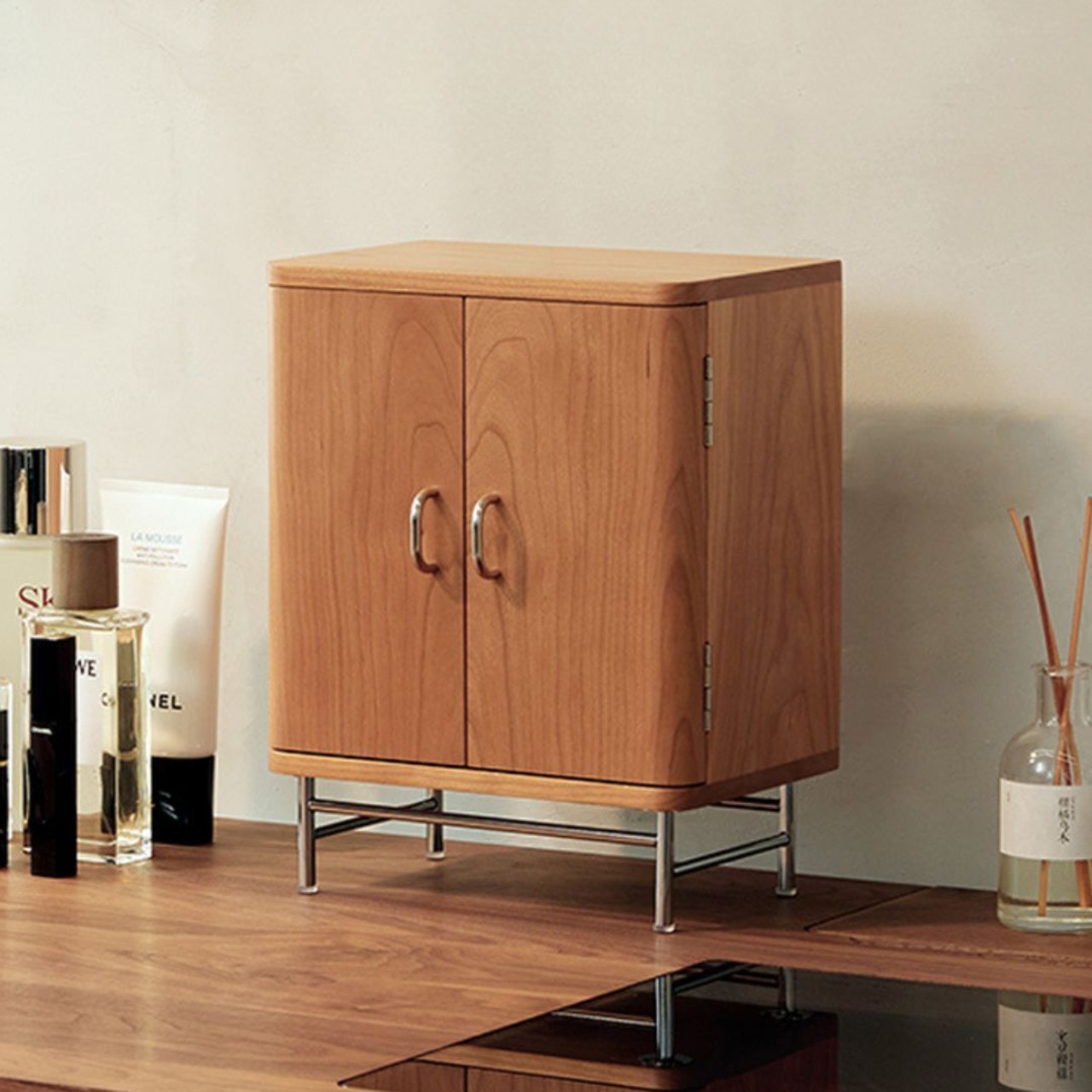 木のジュエリーボックス ２カラー ジュエリーボックス ５段 内扉収納 アクセサリーボックス アクセサリー収納 ブレスレット リング ピアス ネックレス イヤリング 木製 卓上 オフィス 北欧 木製家具