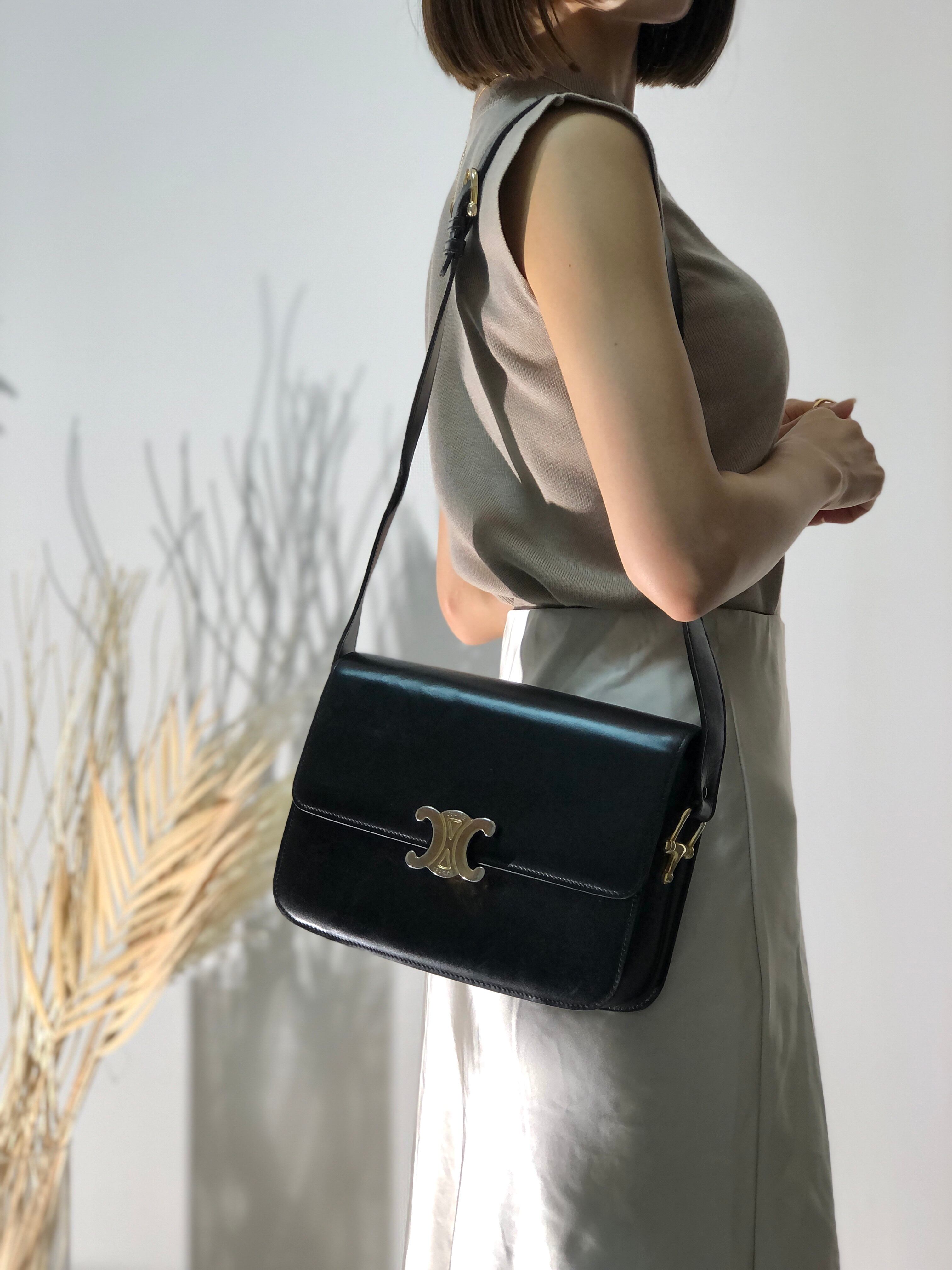 CELINE セリーヌ トリオンフ レザー ショルダーバッグ ブラック vintage ヴィンテージ オールド 4xfhw3 |  VintageShop solo powered by BASE