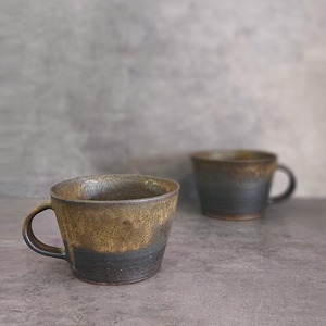 【再入荷】【Sサイズ】やちむん FUCLAY マグカップ FUCLAY black 釉薬  沖縄県今帰仁の窯 やちむん カップ コーヒーカップ モーニングカップ  沖縄  【fuc-mug1】