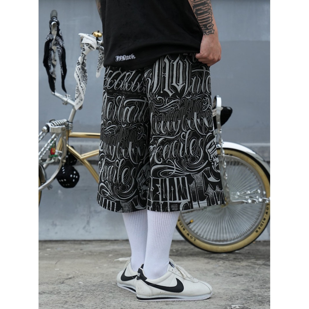 ストリート Chicano レタリング ショーツ P137