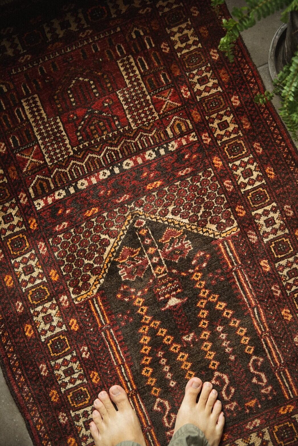436-Vintage Turkmen prayer rug