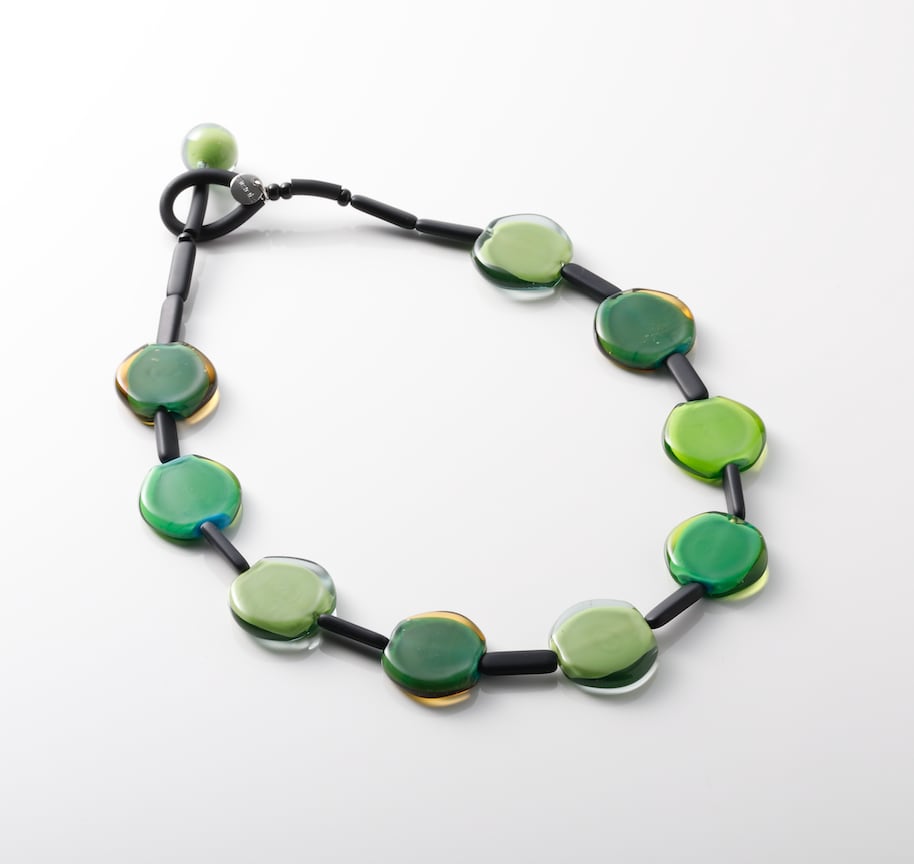 【Piatta (ピアッタ )】 チョーカーネックレス (グリーン)
