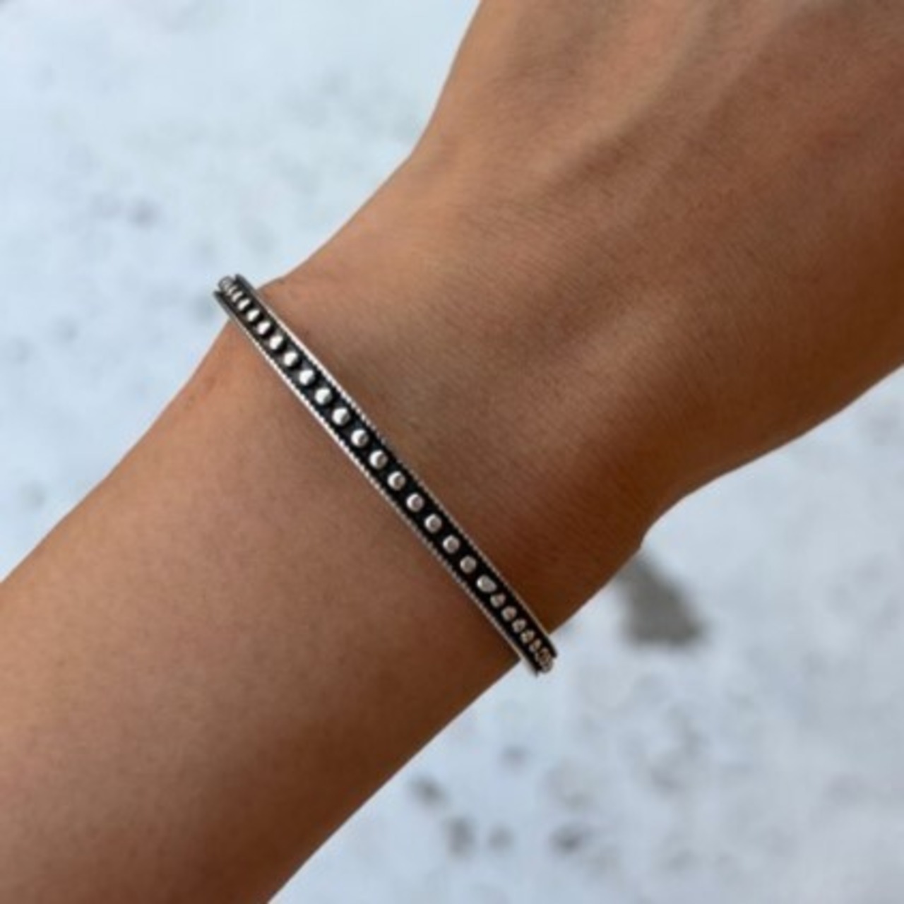 TOPANGA Jewelry Stud Line Bangle　スタッズラインバングル　ブレスレット　シルバーバングル　　バングル　　Bangle 　S925