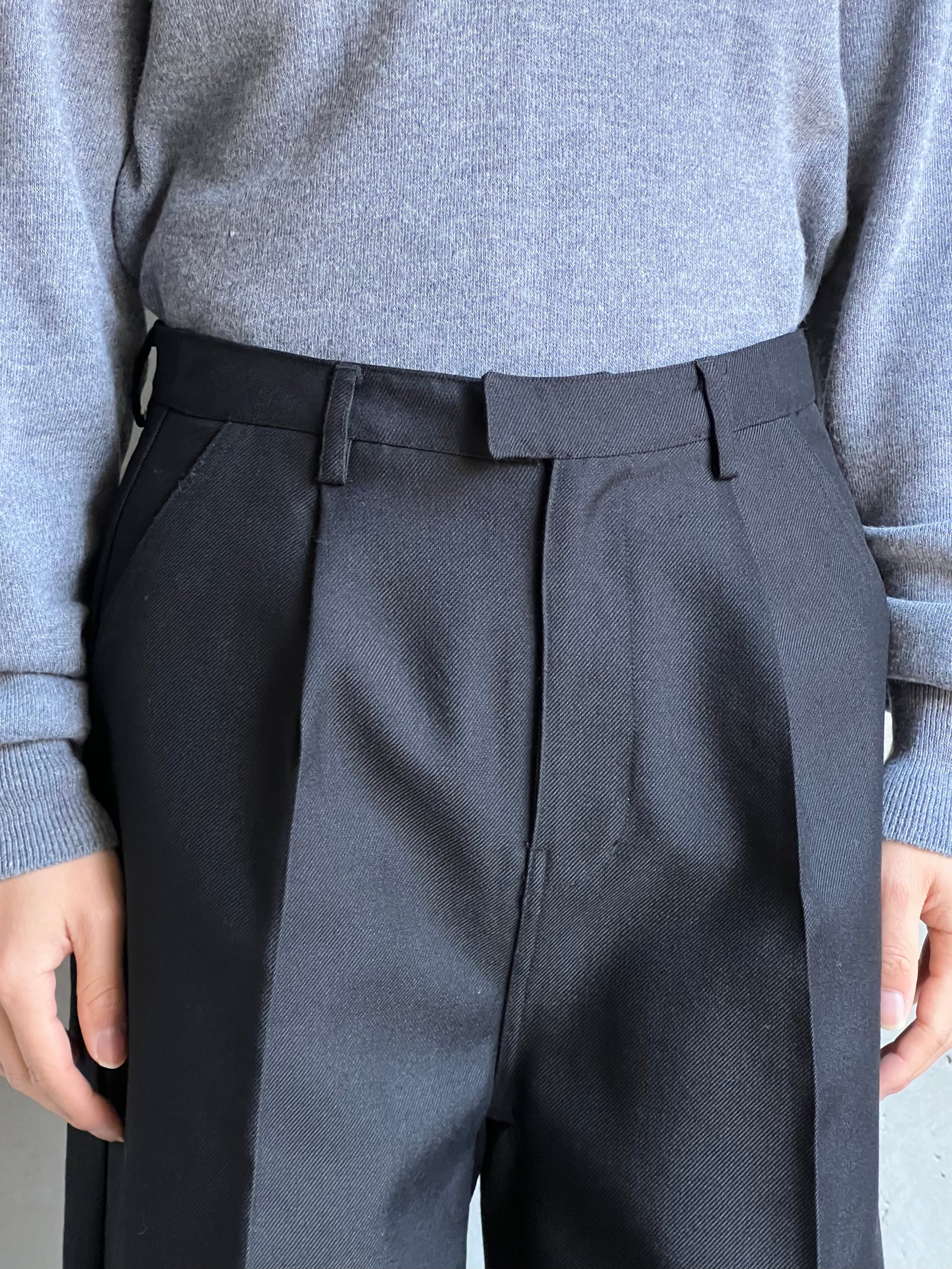 GEN IZAWA / One tuck wide slacks  