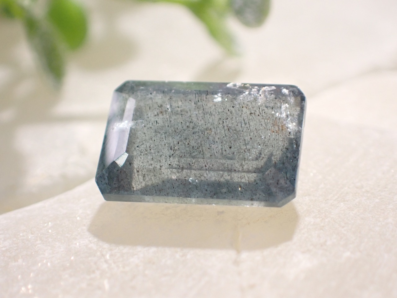 モスアクアマリン  4.56ct　[C13‐103]