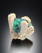 フローライト / フェルスパー【Fluorite with Feldspar】ナミビア産