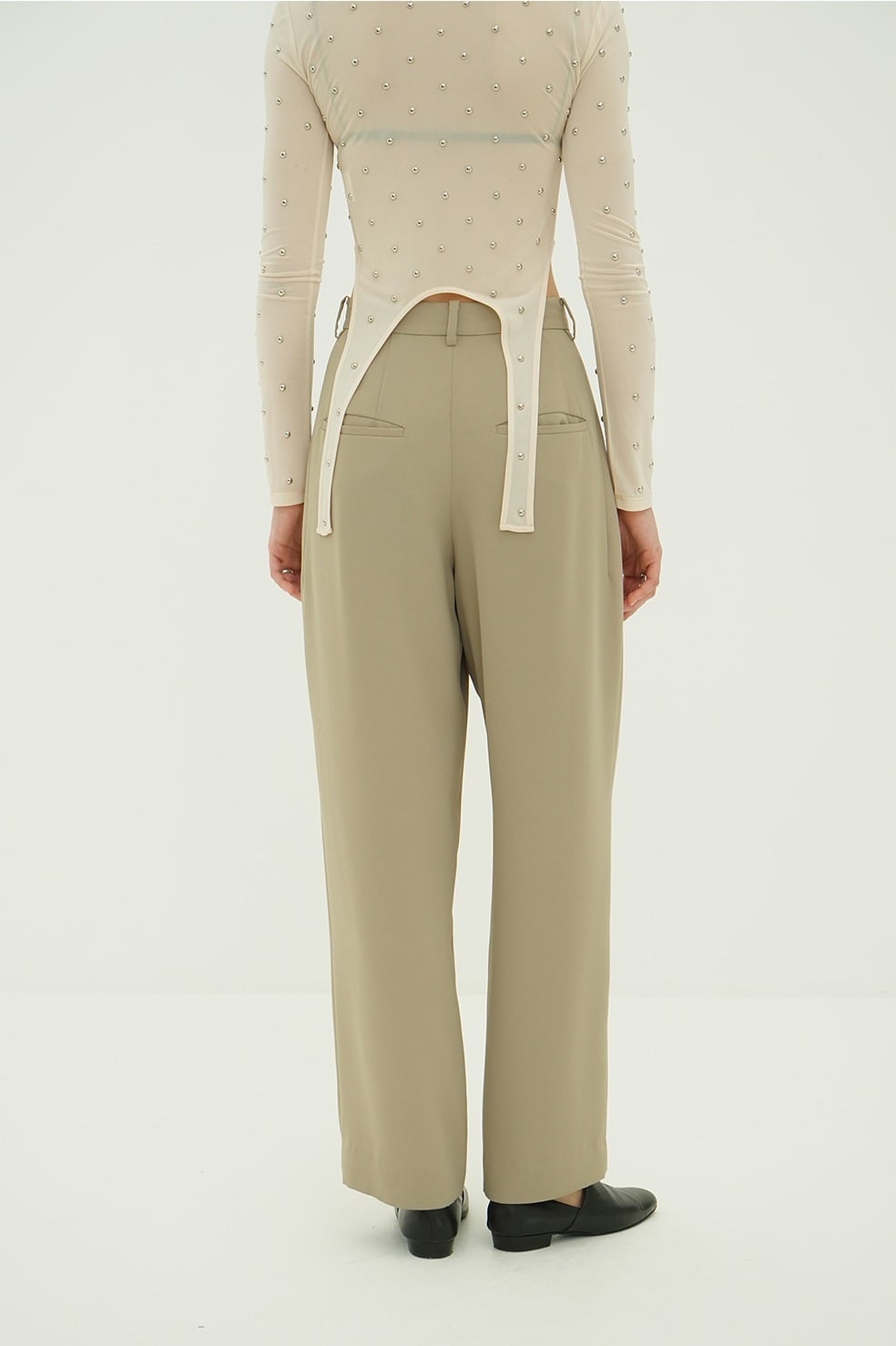 CLANE(クラネ) BASIC TUCK PANTS BEIGE | サウスオレンジ｜メンズ