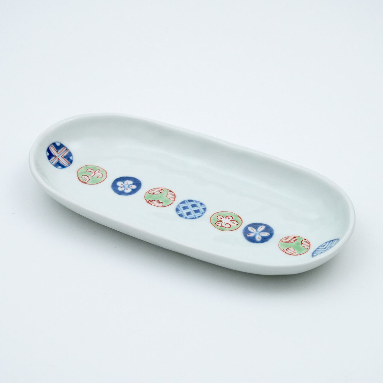 染錦丸紋つなぎ小判皿(大)