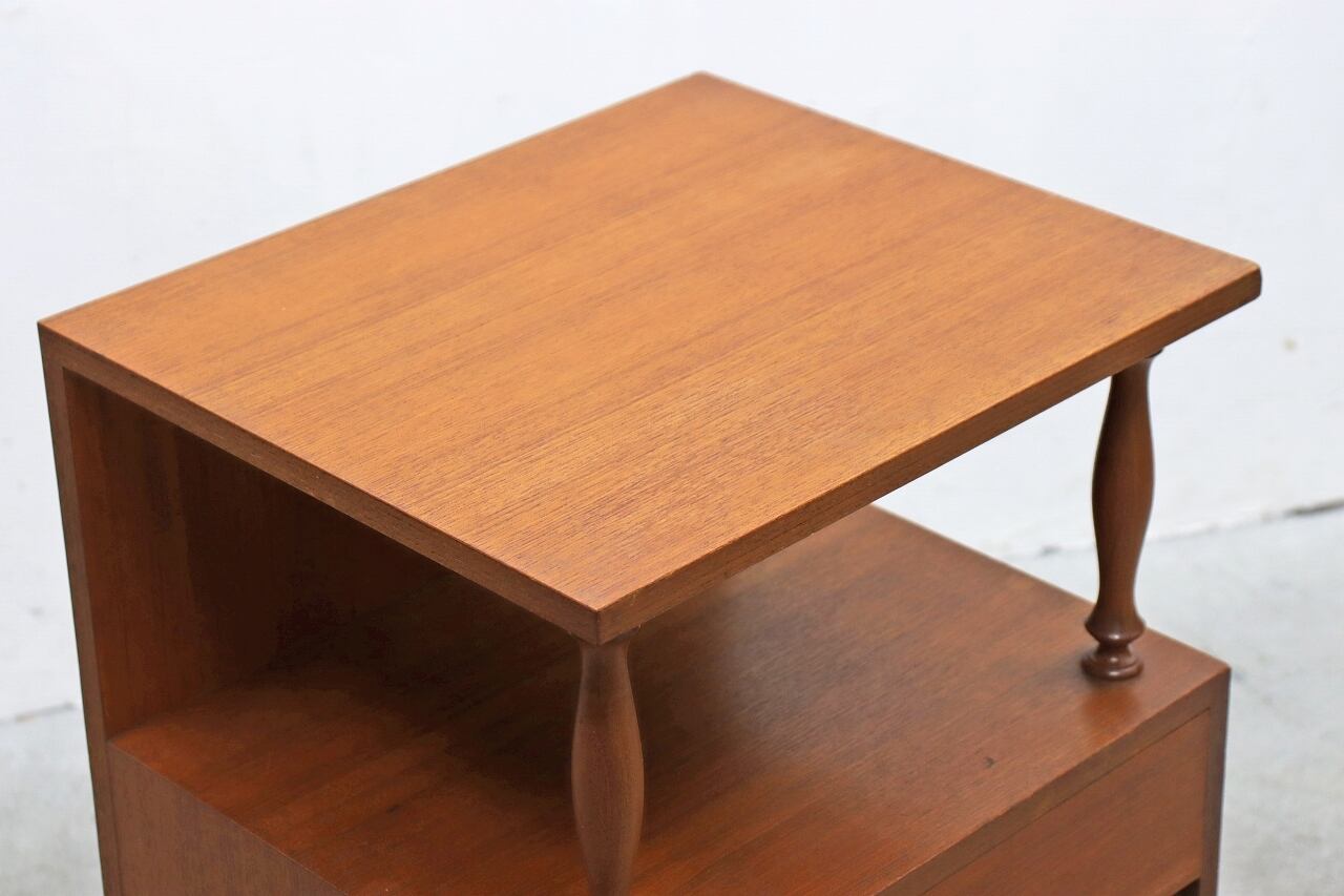 ヴィンテージ チーク材 ベッドサイド ナイトスタンド キャビネット