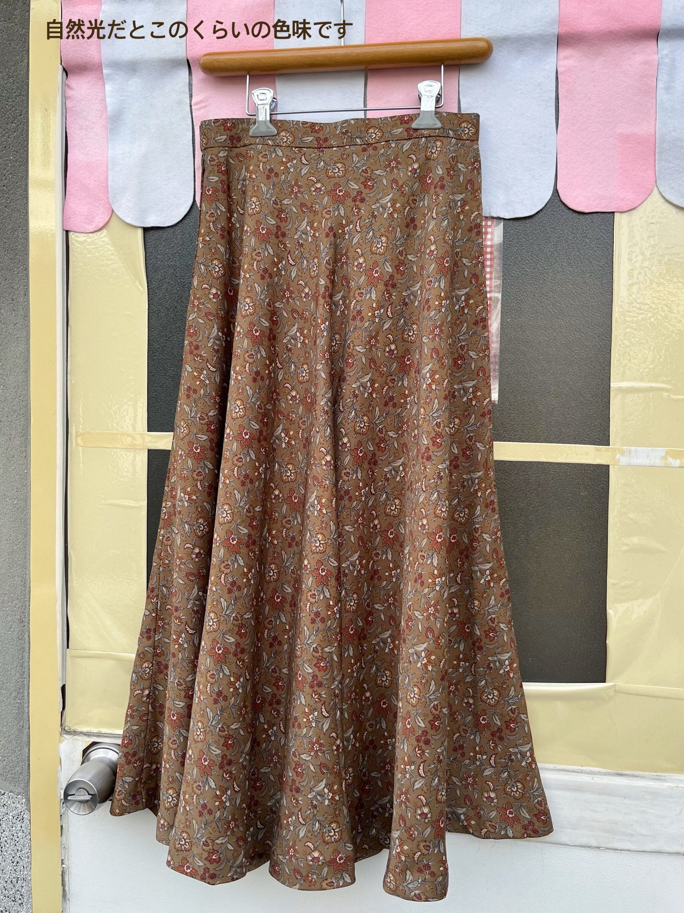 brown flower leaf flare skirt