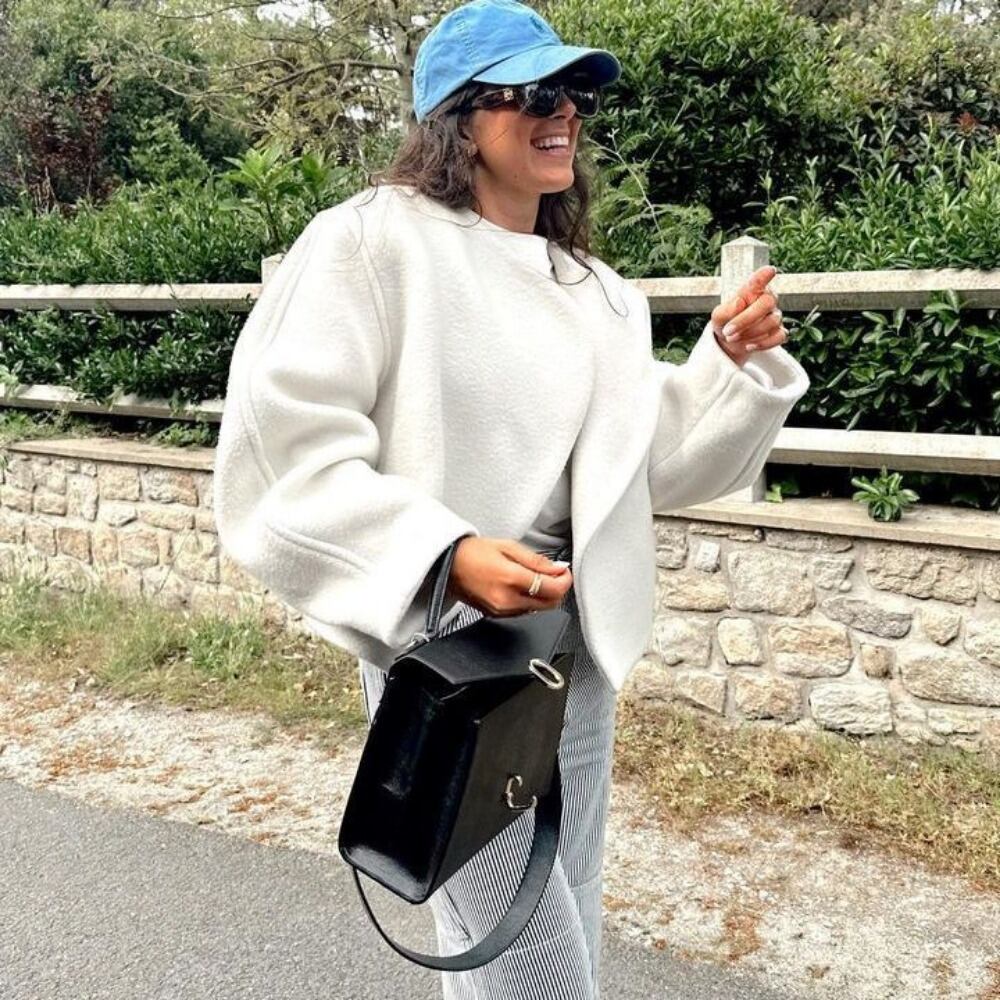 【新作】【送料無料】 TARUXY 白ウールコート女性の冬の長袖ファッションカーディガン女性ルーズ V ネックストリートレディースジャケット女性オーバーコート 0198355593946