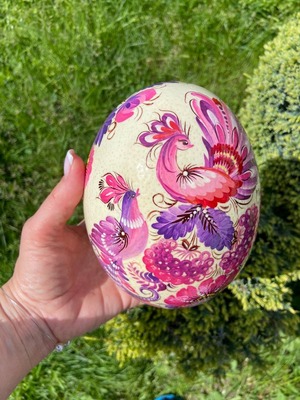 ペトリキウカ塗り　ダチョウの卵　プィサンカ・スタンド付き（イースター・エッグ） 20cm（Homenko作） Ostrich egg with wooden stand