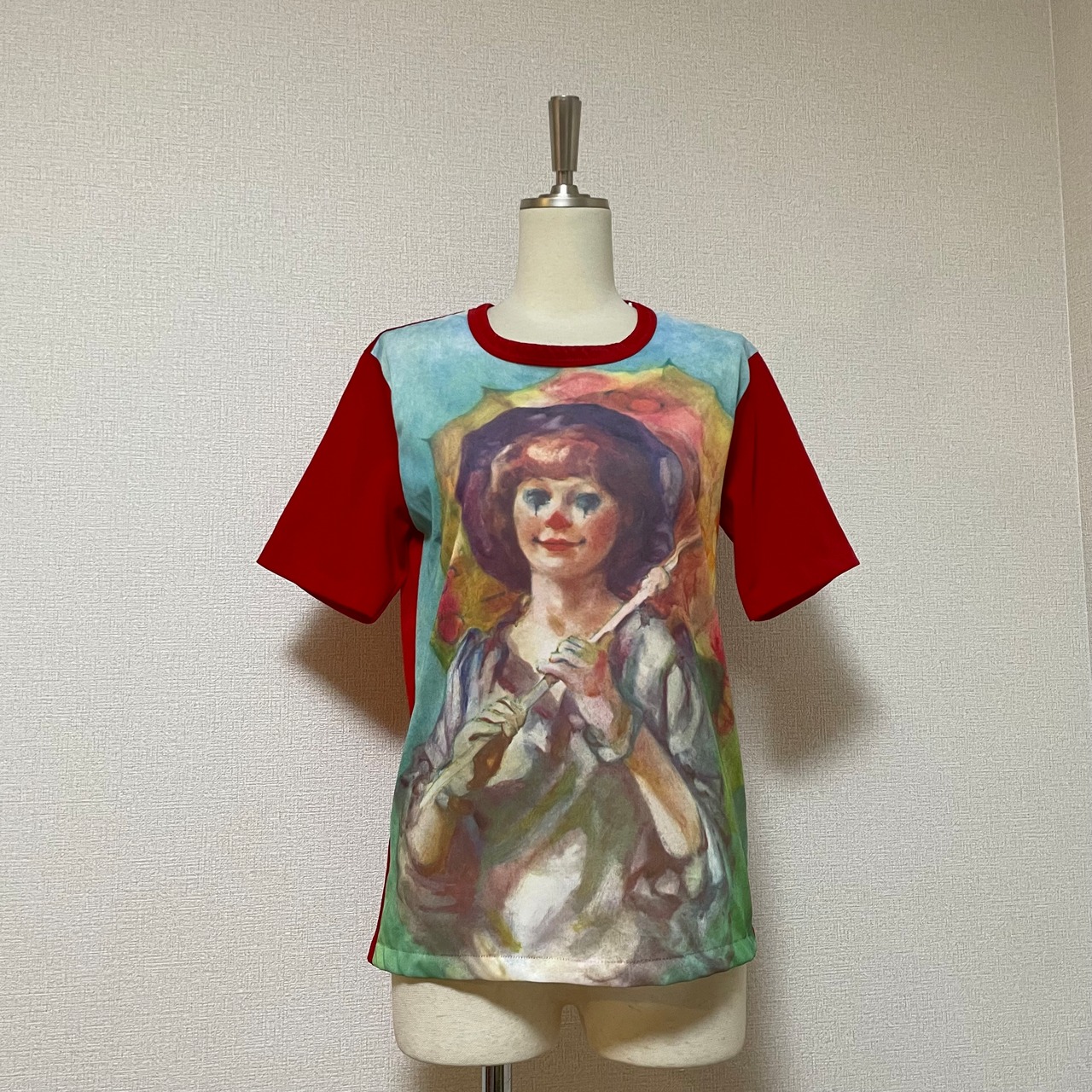 絵画風プリント デザインTシャツ