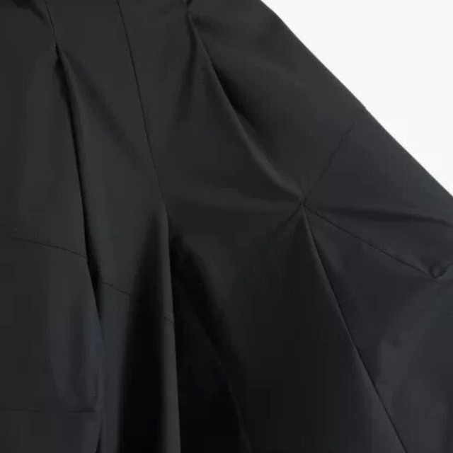 Angled panel shaped hem pants C1454