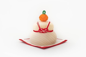 【Japan】Wooden Kagami Mochi - New Year's Ornament