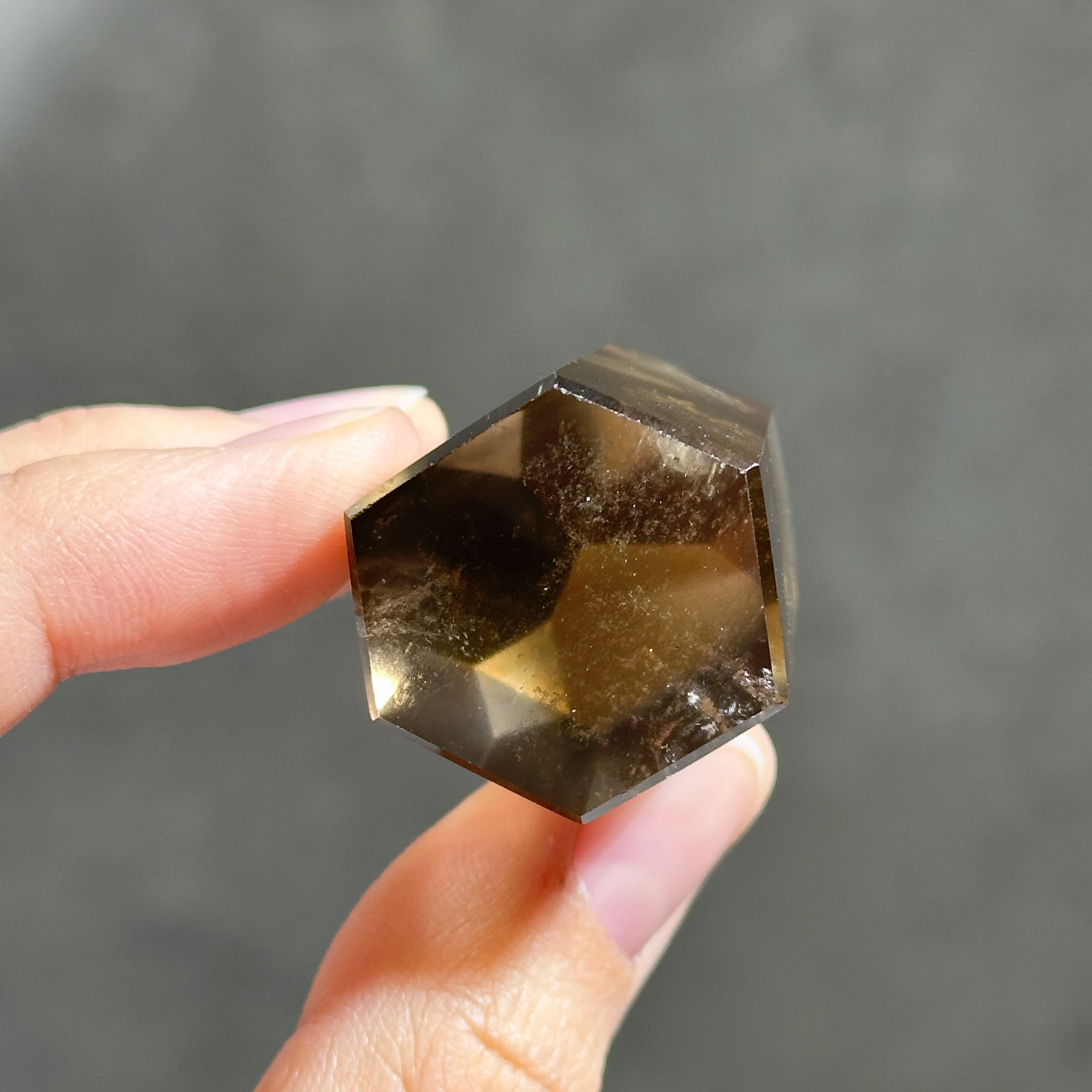 ファントム◎シトリン（黄水晶） タワー 74◇ Citrine ◇ 天然石・鉱物