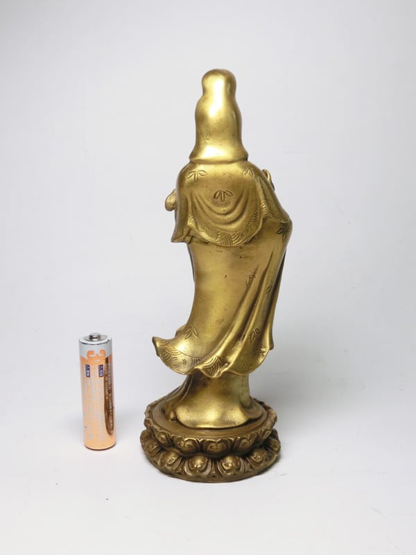 銅製 如意 聖観音菩薩像 立像 蓮華型台座 ＜ 仏像 開運置物 幸運置物