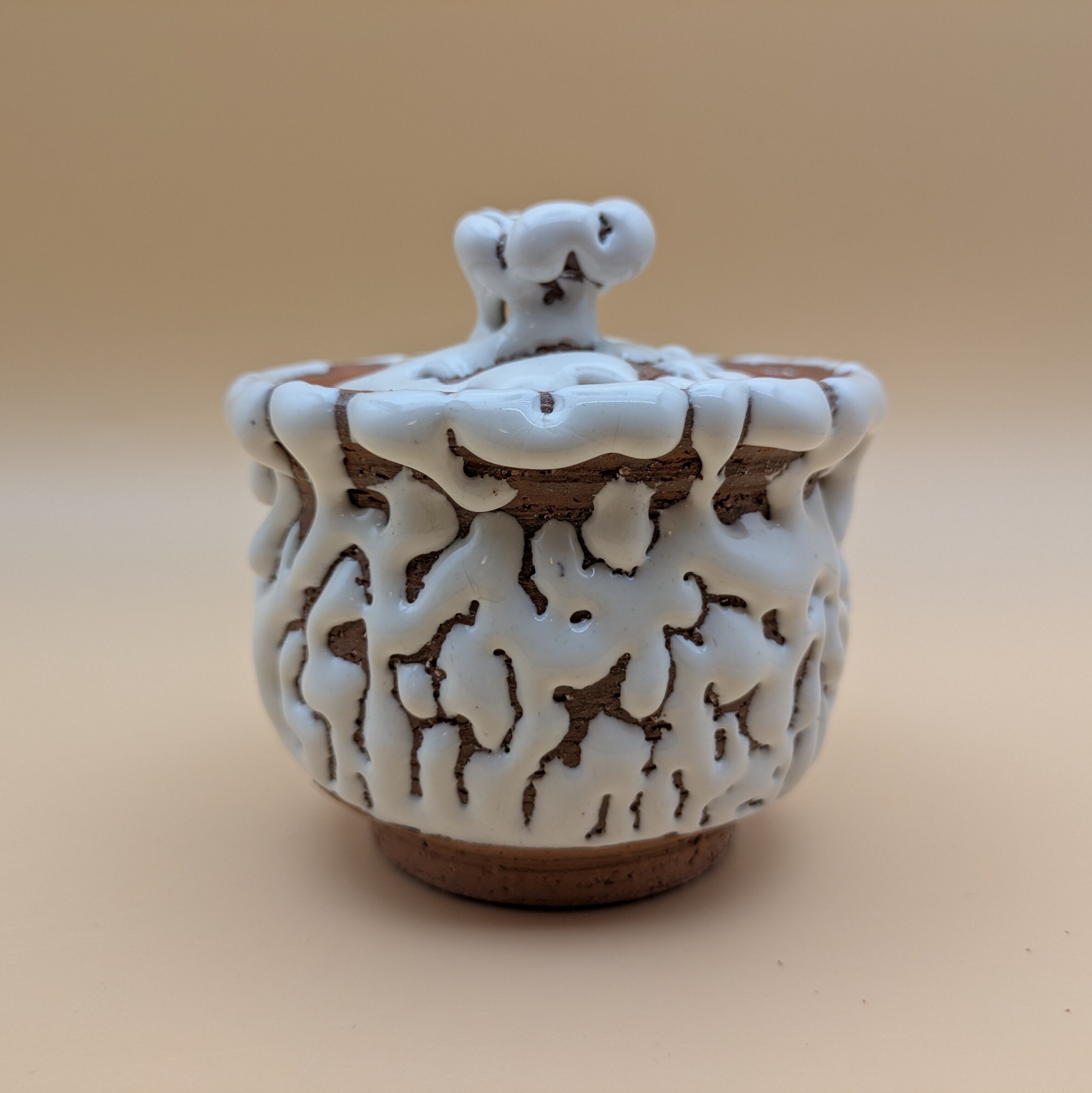 萩焼】 4寸 蓋つき片口 12cm （白釉 鬼萩） 湯冷まし 酒器 茶道具 | PAY ID