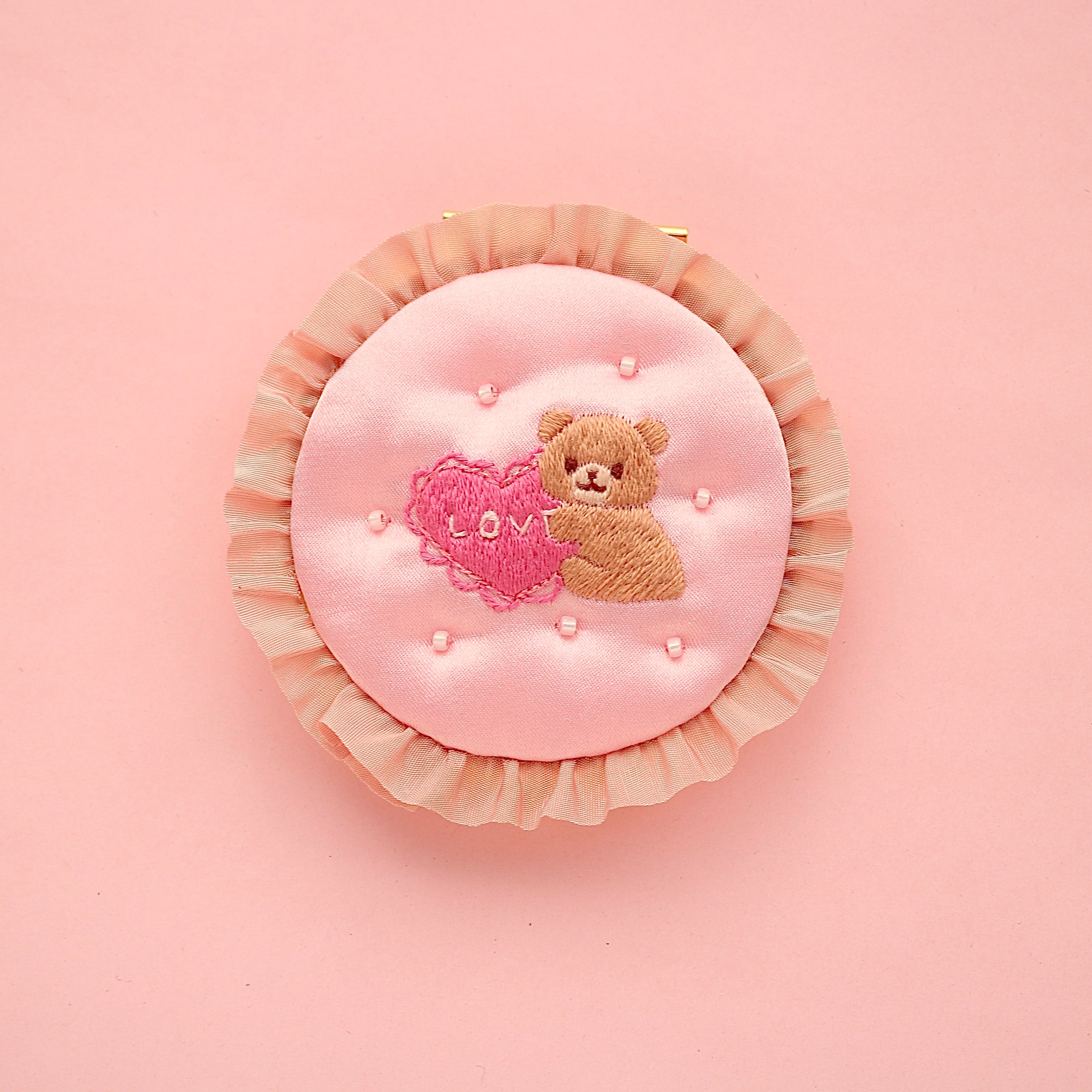 刺繍コンパクトミラー（くまさんとハート刺繍） | minette“ミネット”手