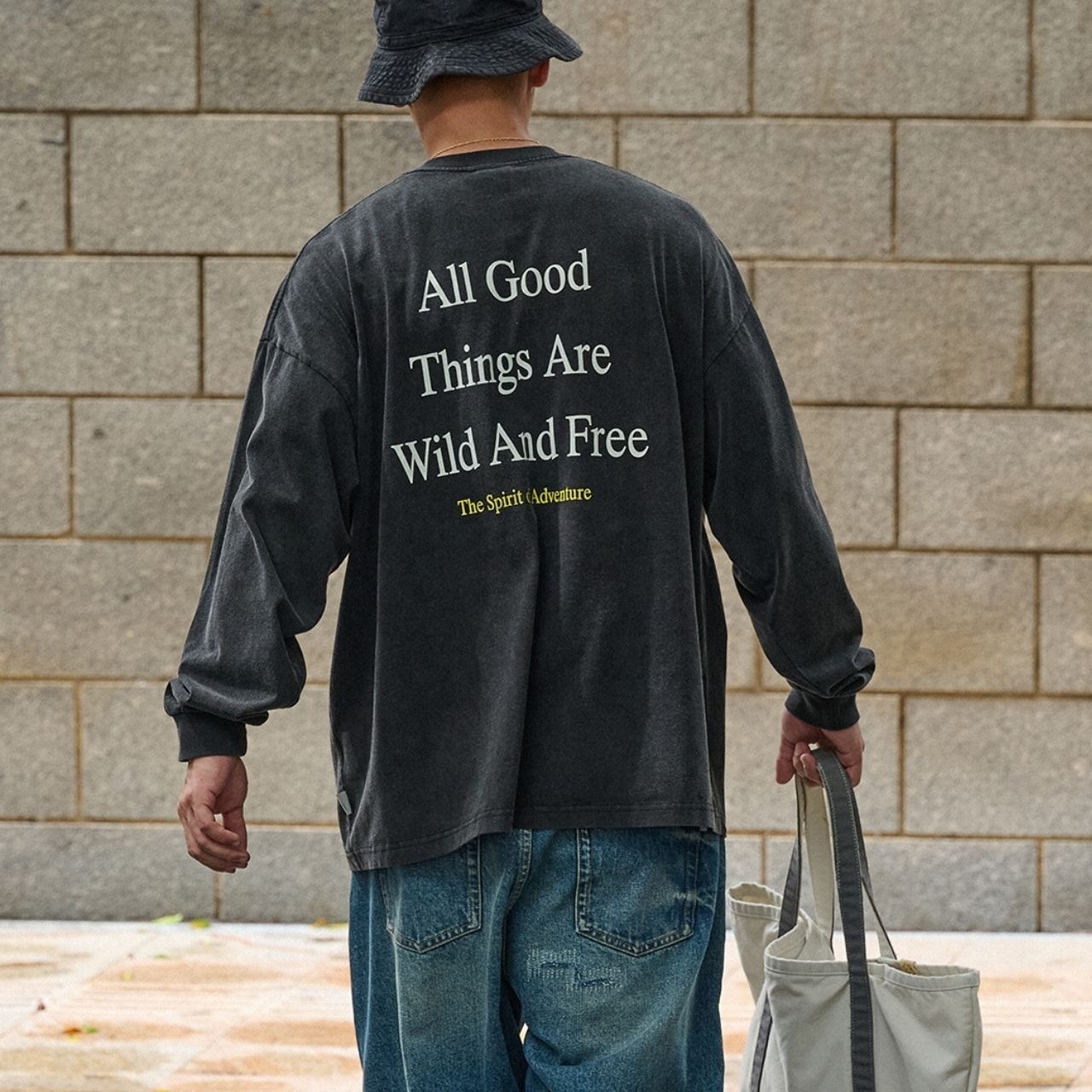 アルファベッドプリントウォッシュド加工ロングTシャツ　1168