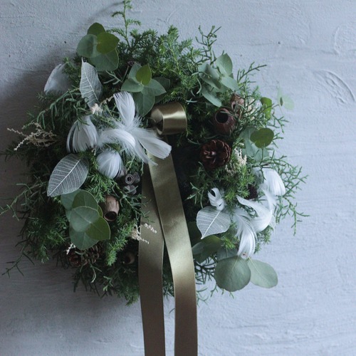 クリスマスリース 【白い羽根デザイン】