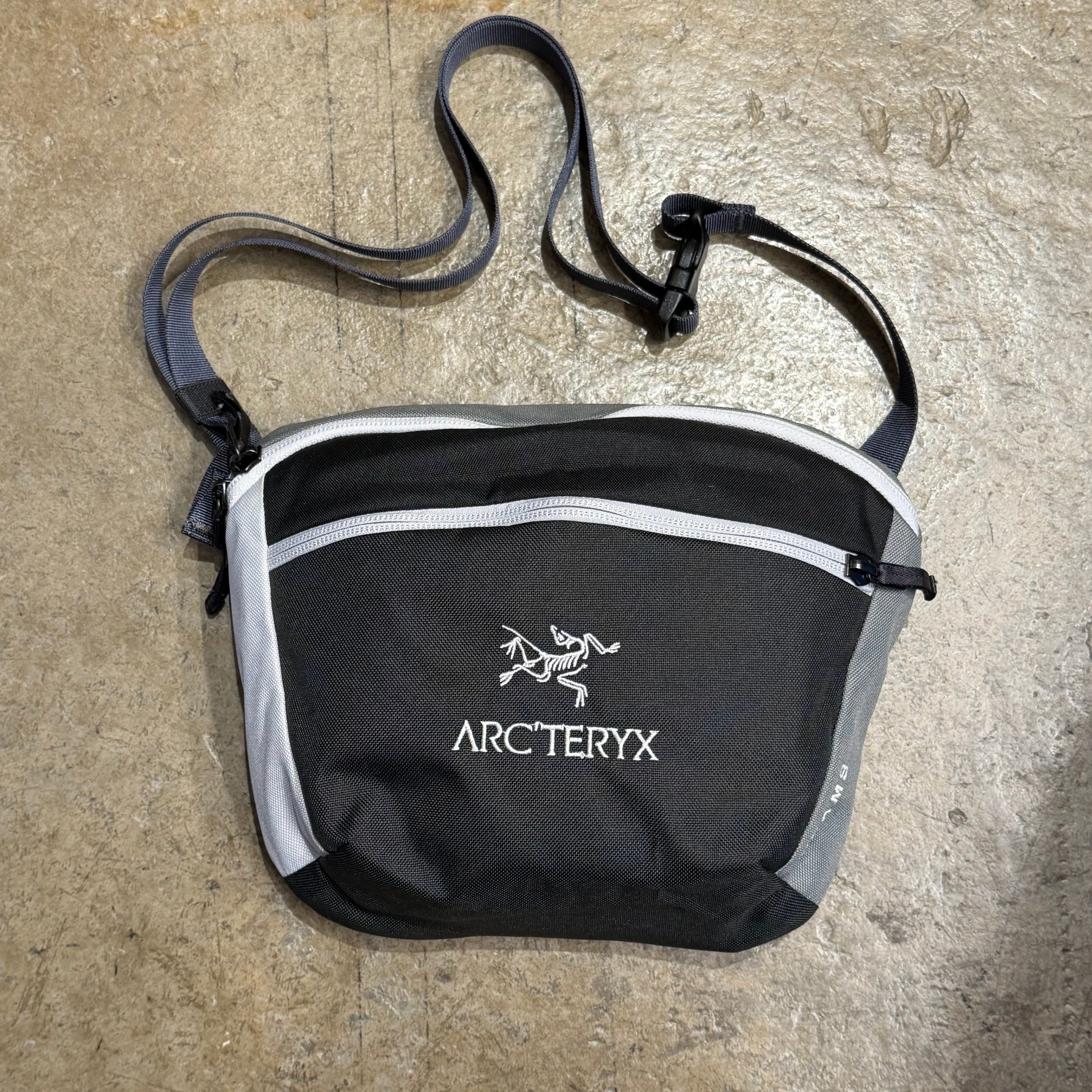 ARC' TERYX × BEAMS WABI-SABI MANTIS 2 WAISTPACK 
