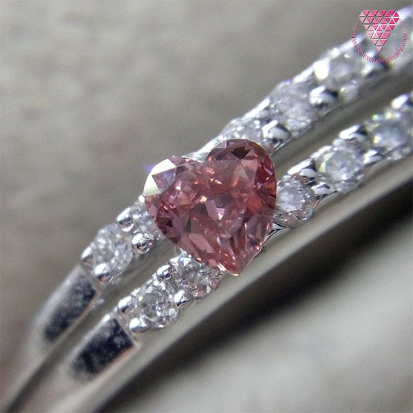 0.055ct SI-2 天然ピンクダイヤモンドFANCY DEEP PINK