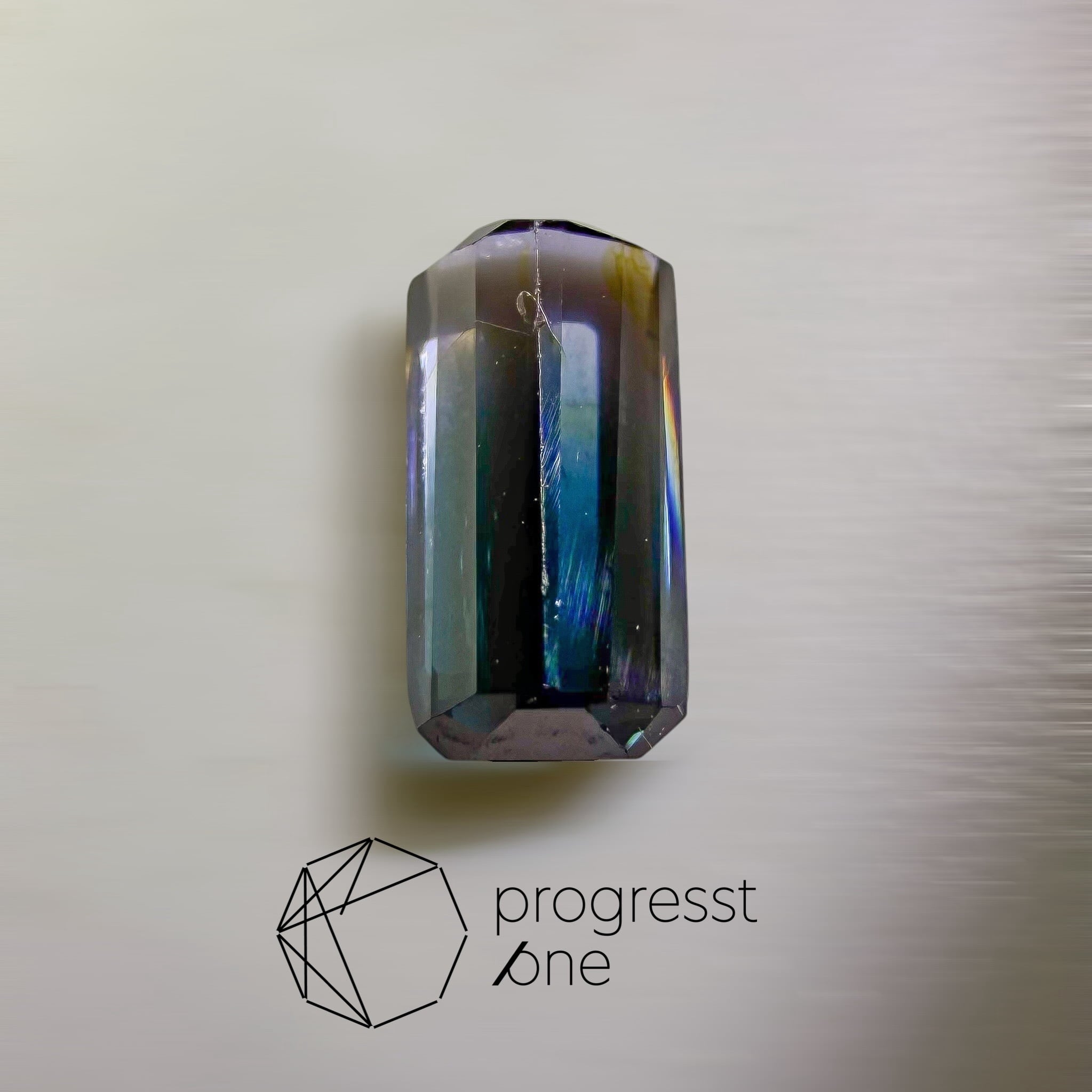 バイカラースピネル0.58ct | progresstone