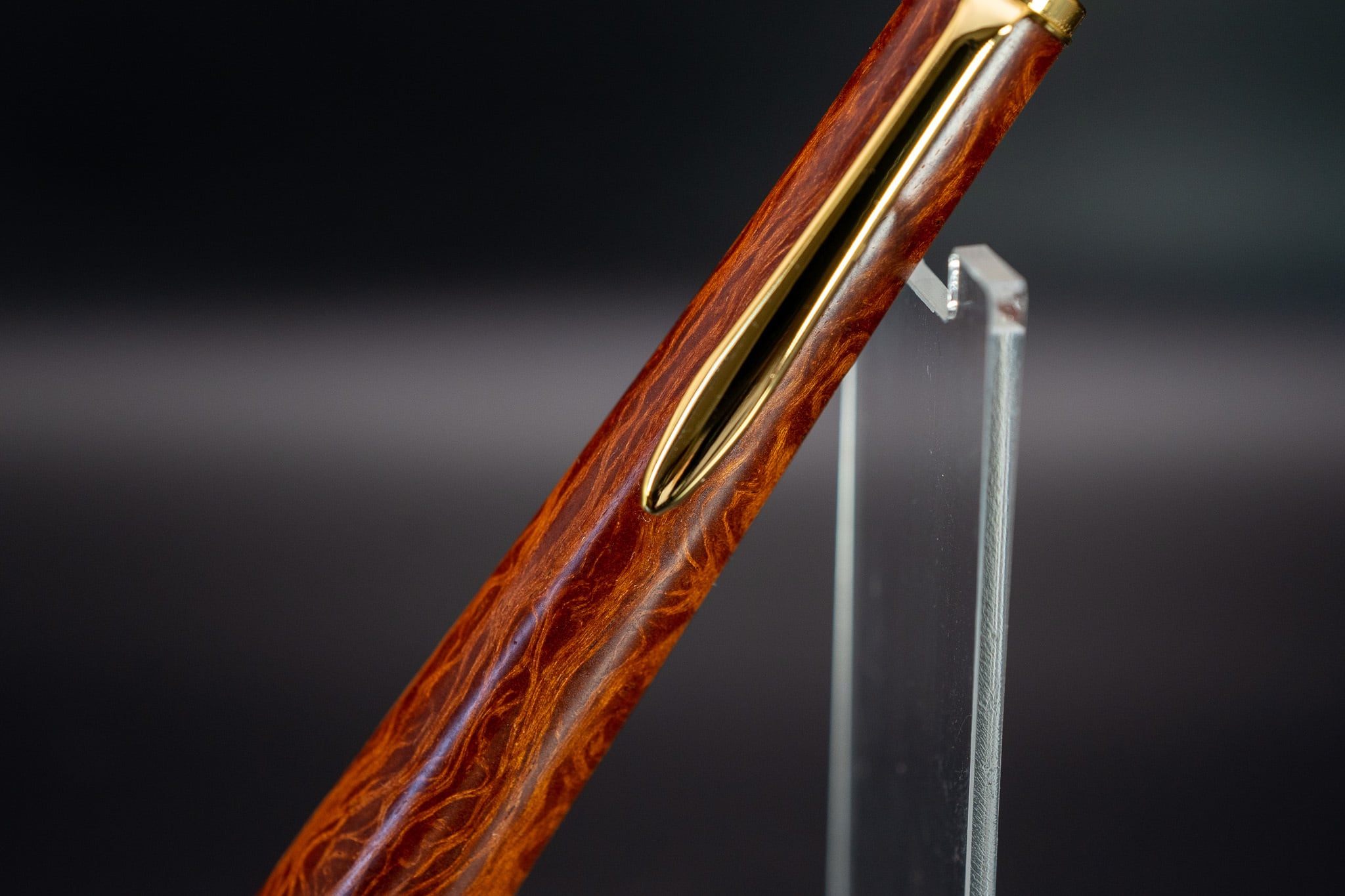 強さと美しさの象徴】シーオーク 極上 gold MP | 木軸ペン工房 金杢犀