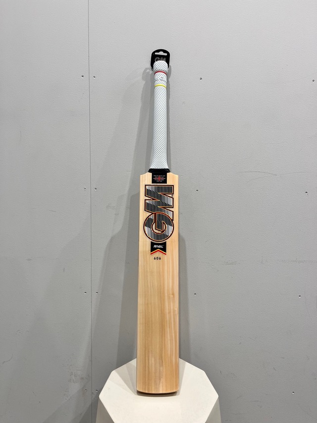 GM English Willow Bat Galaxy 404 - Harrow