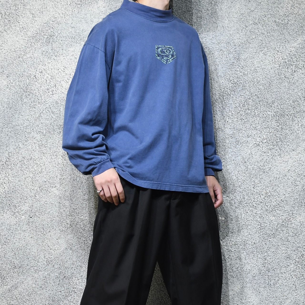 QUICK SILVER mock neck long sleeve tee