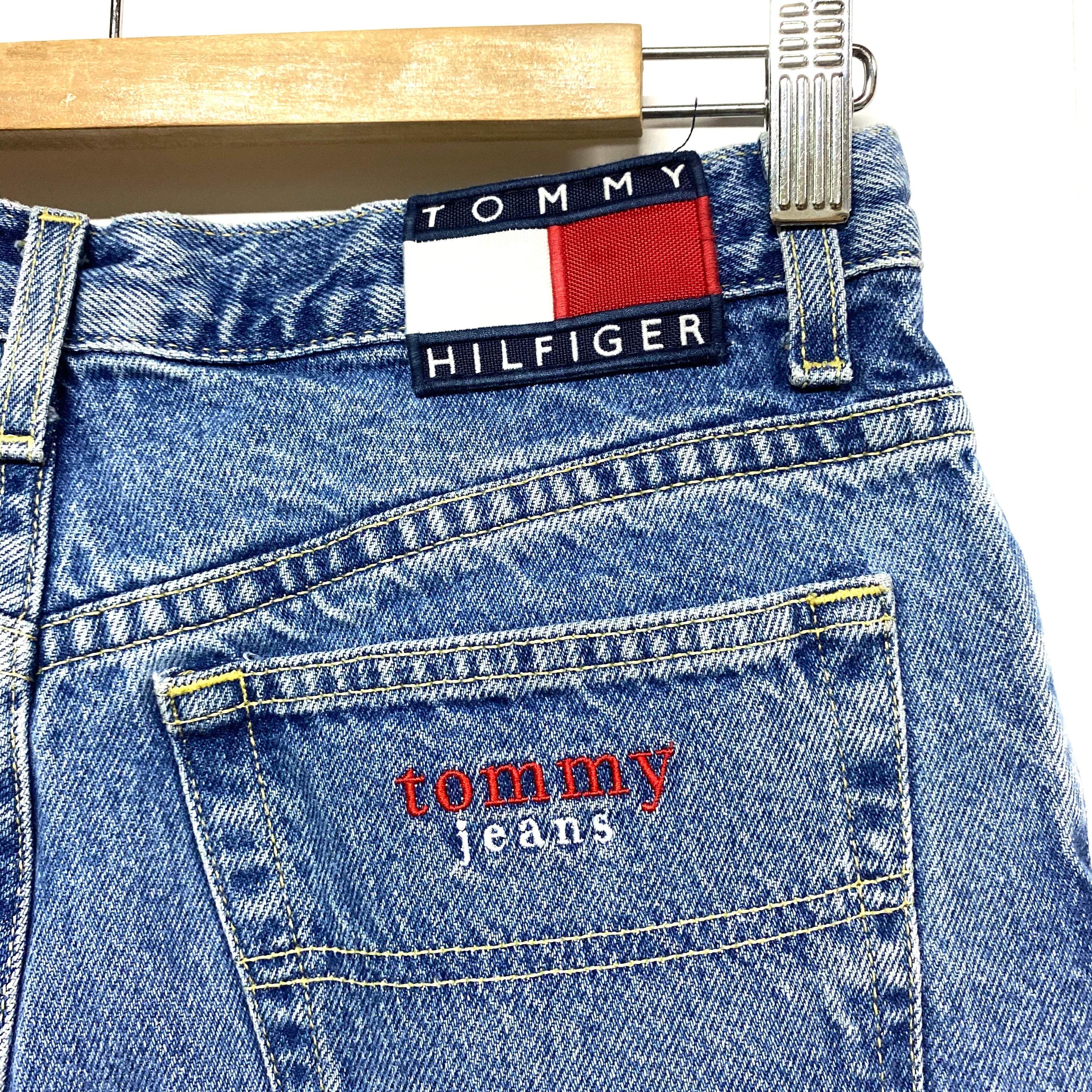 TOMMY HILFIGER トミーヒルフィガー テーパードデニムパンツ