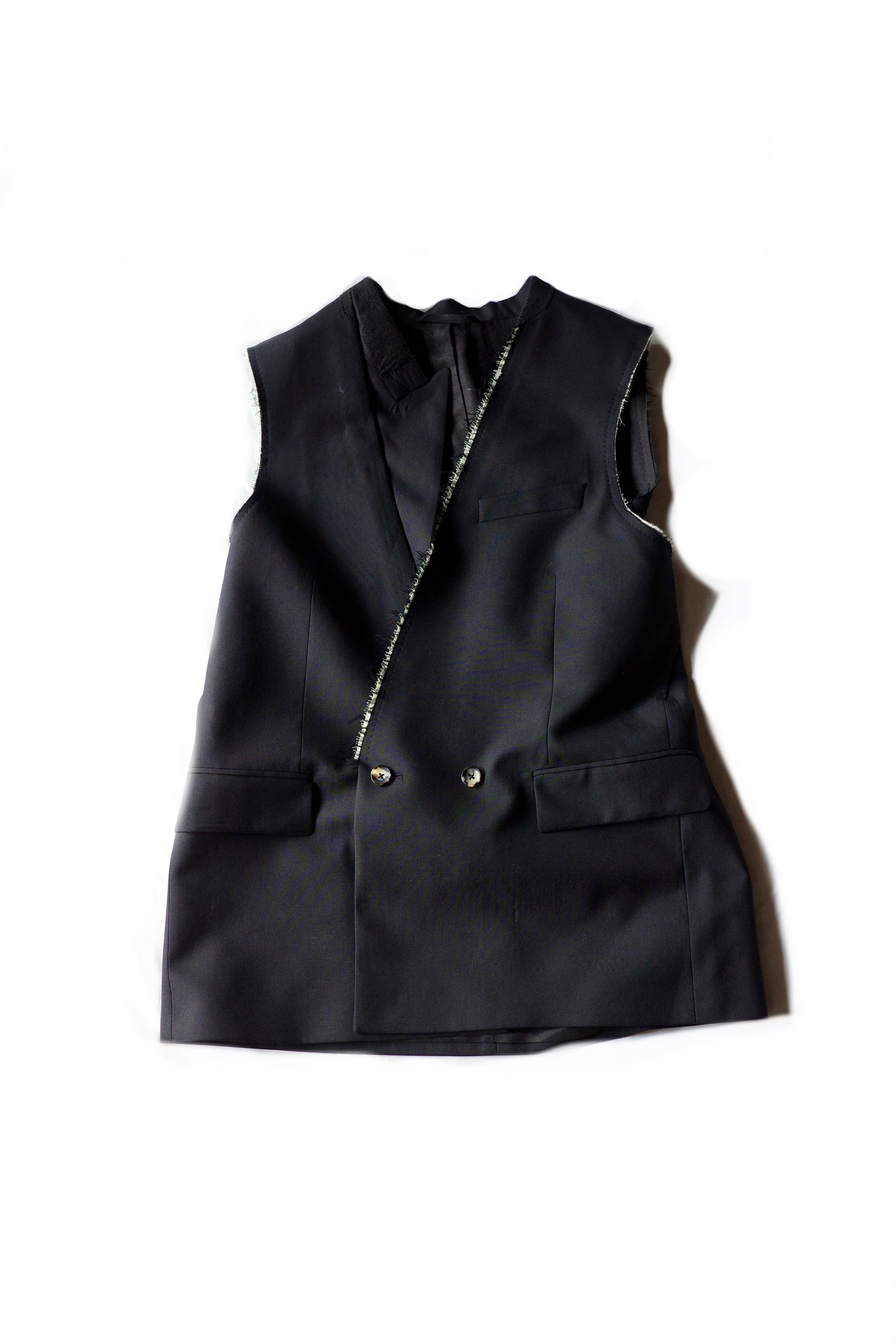 MARINA YEE【SLEEVELESS DB JACKET -Black-】