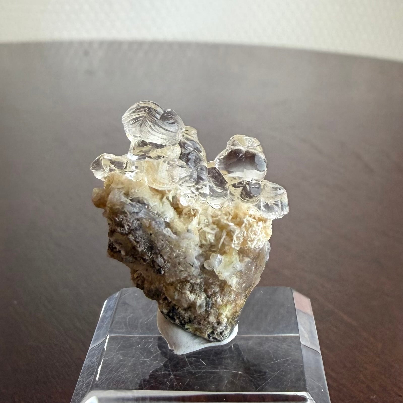 Hyalite | PEANUTS MINERALS
