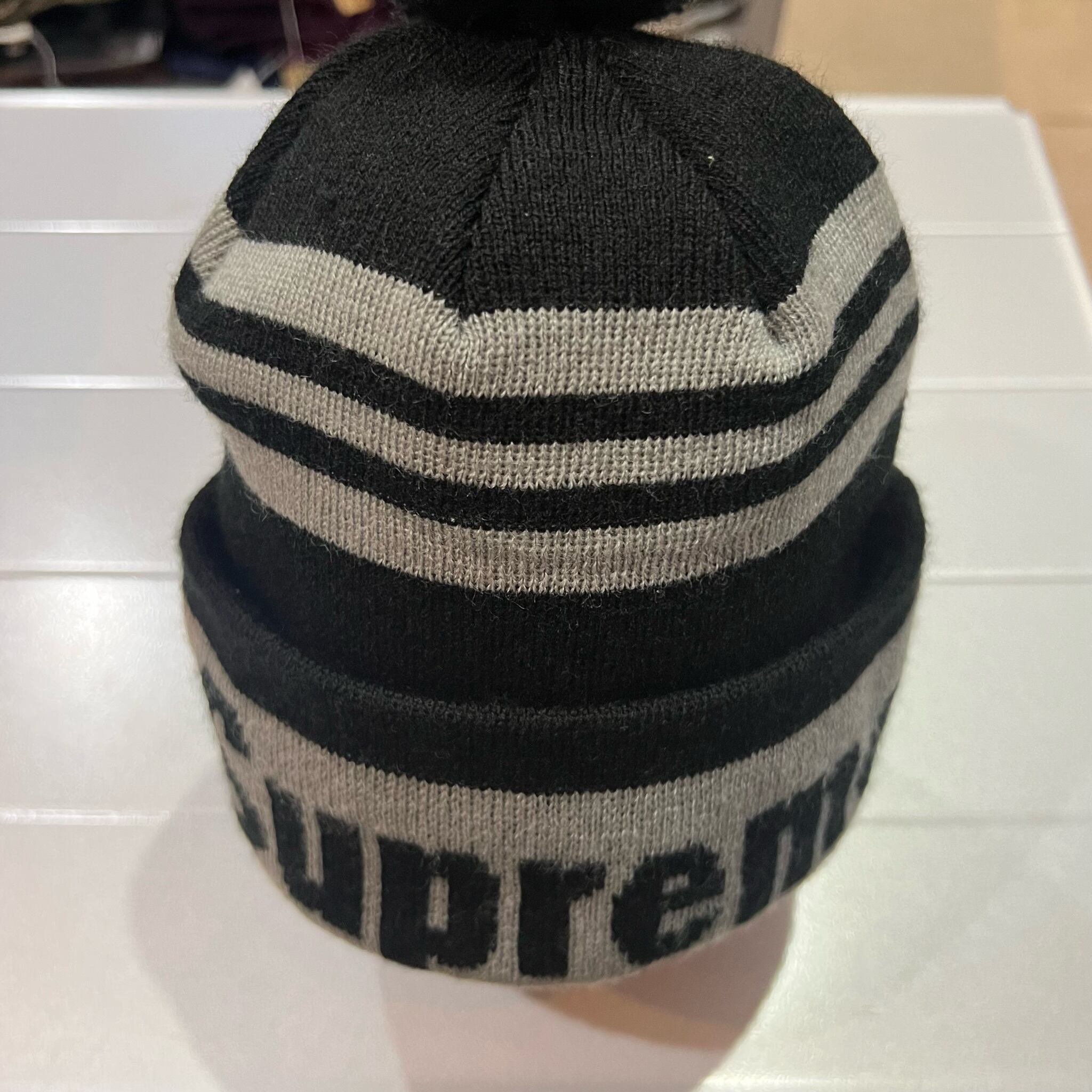 supreme ポンポンニット帽 - ニットキャップ
