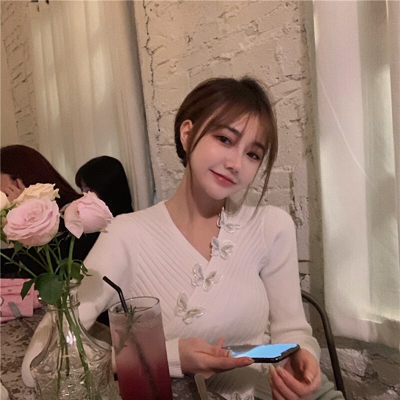 ニット ショートVネックホワイトシャツ ウィンターセーター リボン 冬物 ブラックストロベリース1026207388