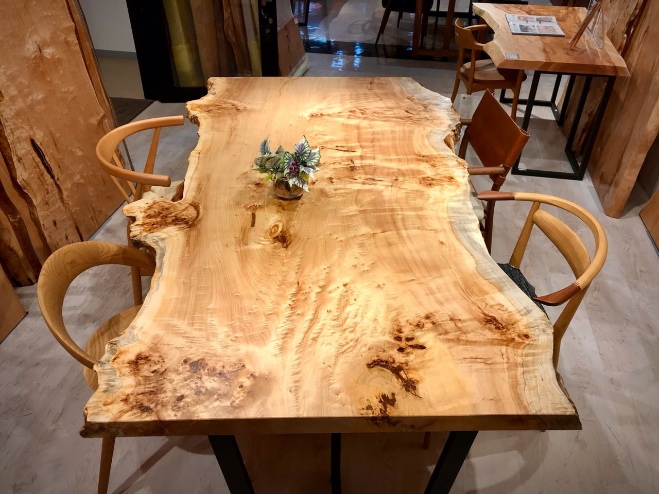 ポプラ_2000×1050−990×53_横浜元町店_テーブル天板/一枚板 242336-1