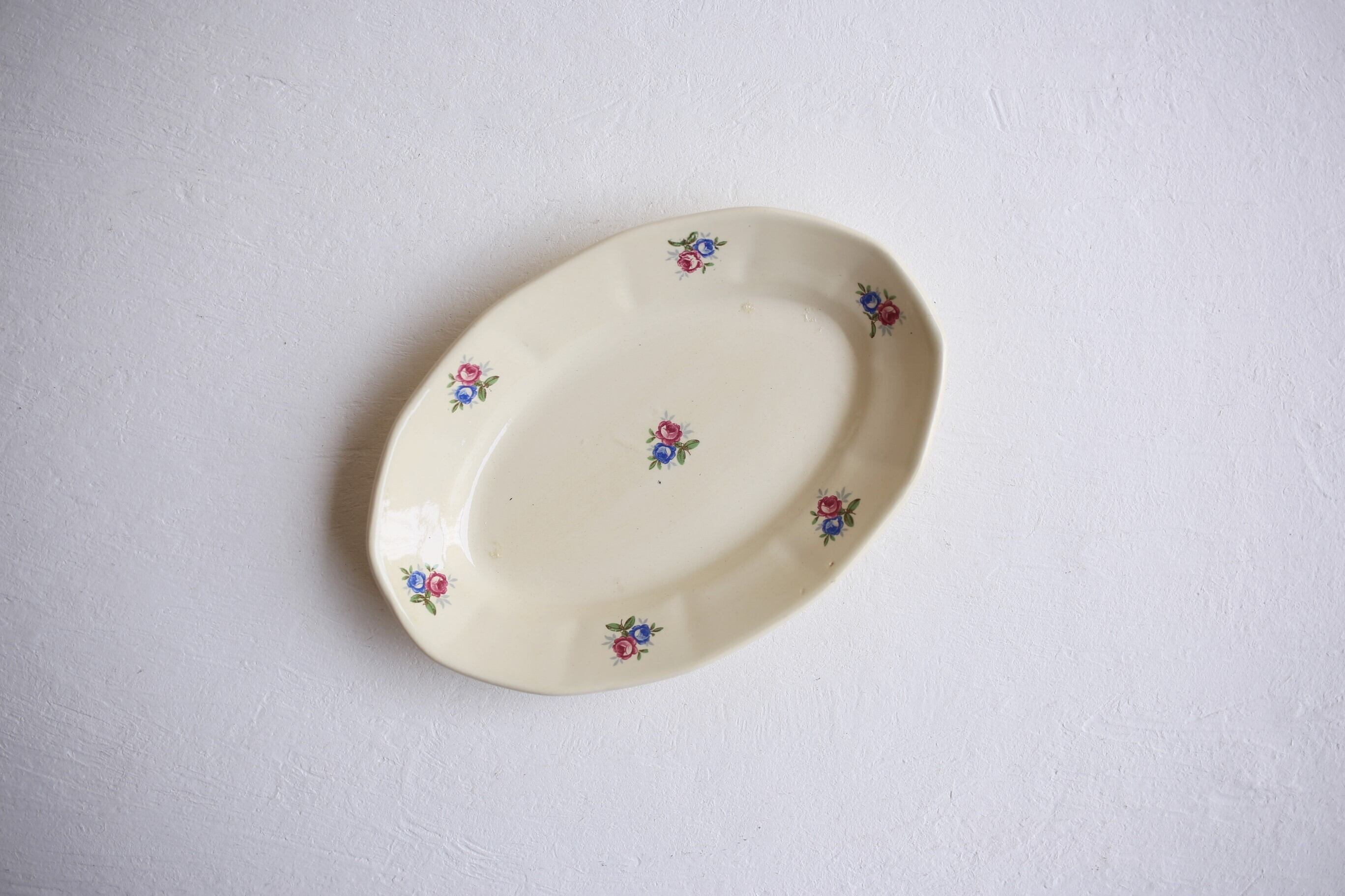 フランス アンティーク ヴィンテージ SARREGUEMINES サルグミンヌ オーバル皿 小さなローズ柄 N-03078a