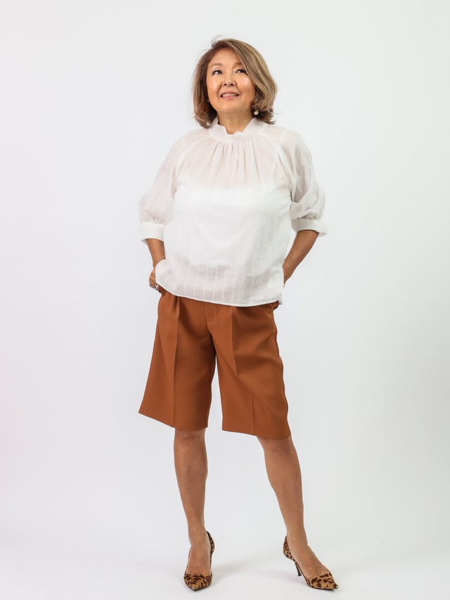 オーガンジーバックリボンシアーブラウス(BEATRICE）