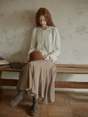 Ancien Velour Lace Frill Blouse F0842