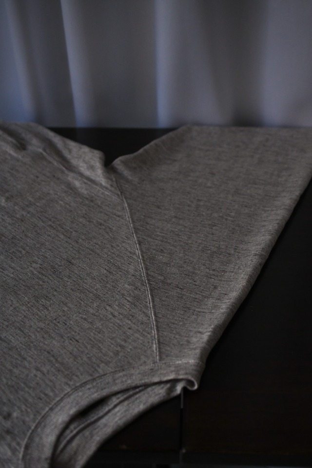 BATONER / BELGIAN LINEN URAKE LONG SLEEVE (Beige)