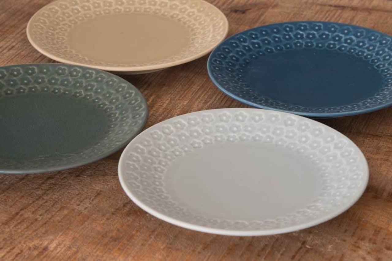 プレス・ド・フラワー  16.5cmプレート マットグレー[日本製/美濃焼/洋食器]