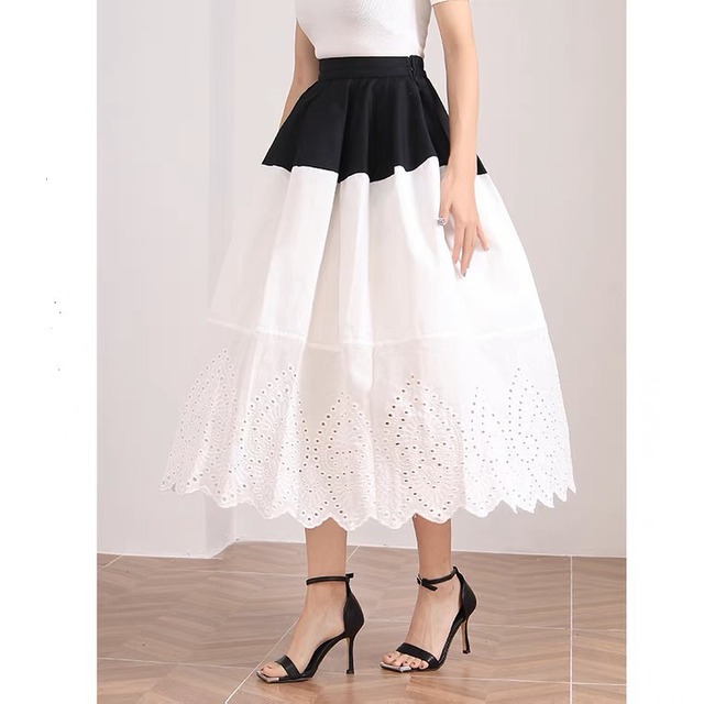 Contrast lace elegant skirt
