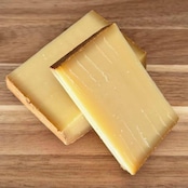 フランス産 コンテ・ド・モンターニュ 18ヶ月熟成 ハードチーズ 400g|グラスフェッド・切りたて|濃厚な旨みとナッツ香 Freshly Cut COMTE DE MONTAGNE 18M+ Aged Grassfed Hard Cheese 400g