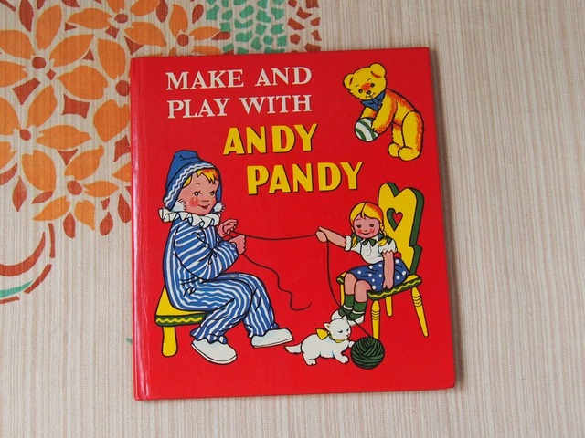 イギリスアンティーク　絵本　児童書　MAKE AND PLAY WITH ANDY PANDY