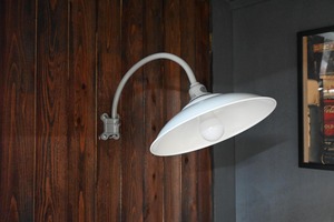 "笠松"bracket light FLAT