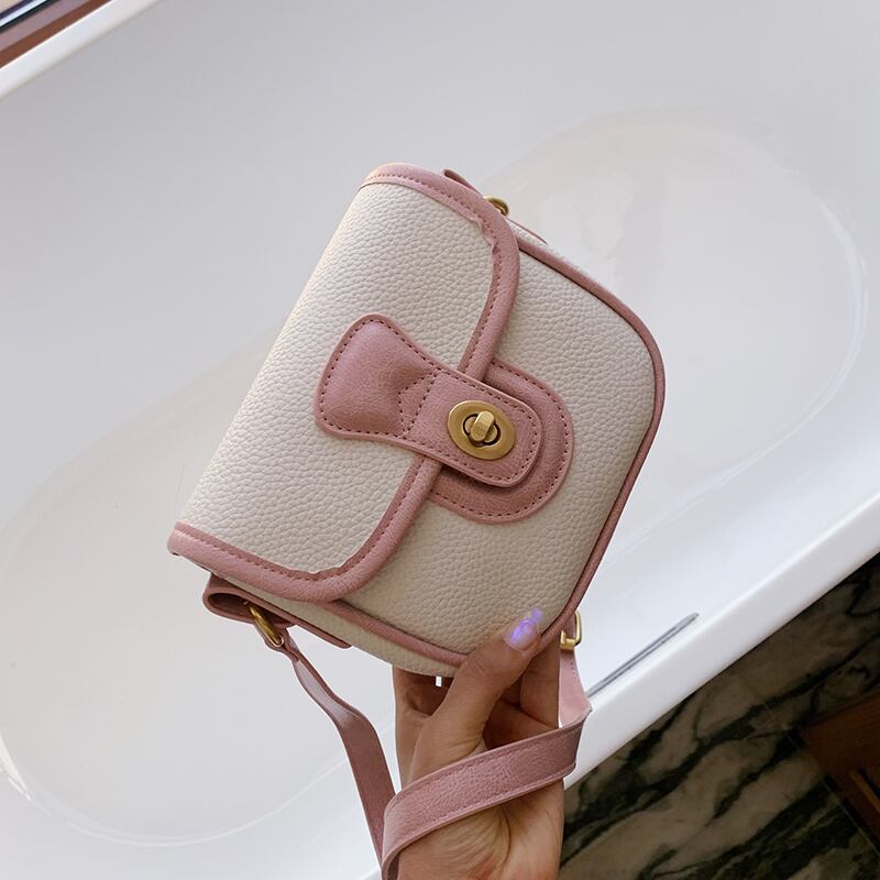 夏の小さなバッグ女性バッグ2020人気の新しいトレンディな野生のメッセンジャーバッグネット赤ファッションテクスチャーショルダーバッグ Tiancai_Wing_Bag3373224