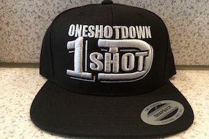 ONESHOTDOWNロゴ3D刺繍CAP