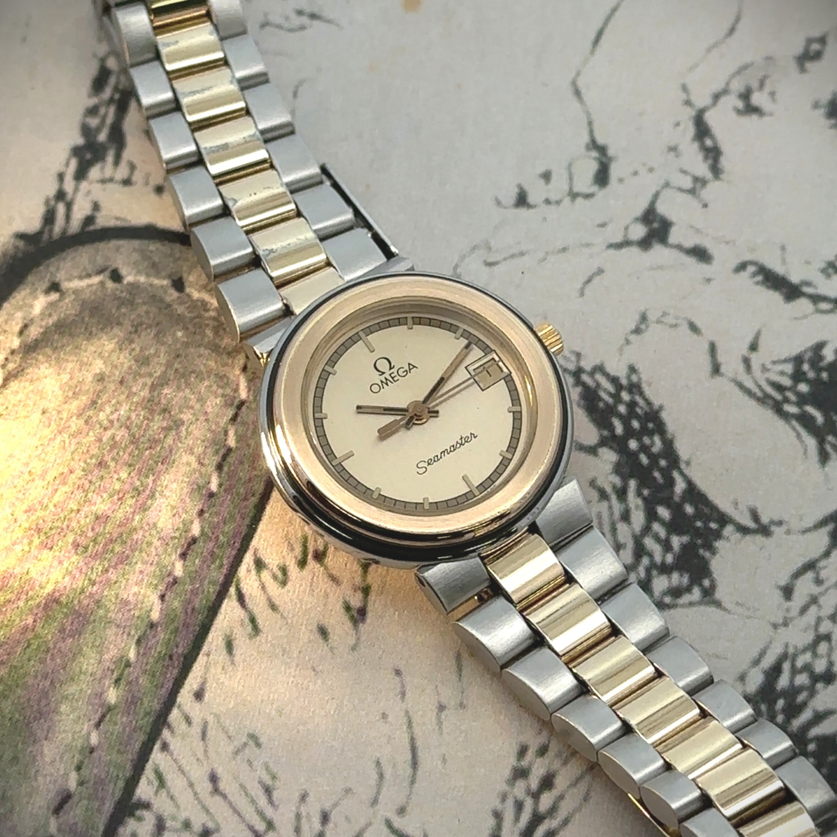 THE SEIKO BOOK 時の革新者セイコー腕時計の軌跡 | PAY ID